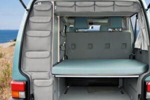 Pochette horizontale hayon arrière