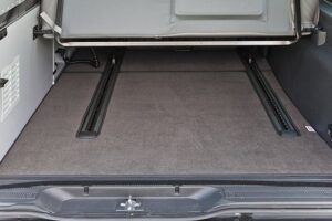 Tapis de coffre "Noir" Mercedes Viano Marco Polo