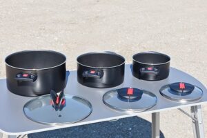 Casserole ultra compacte de voyage