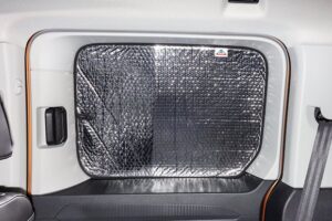 Isolation thermique espace passagers arrière vitre latérale droite Caddy