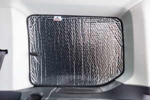 Isolation thermique espace coffre vitre latérale droite Caddy