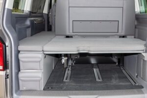 Pochette arrière de penderie